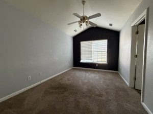 Spacious master bedroom in Decatur townhome for rent